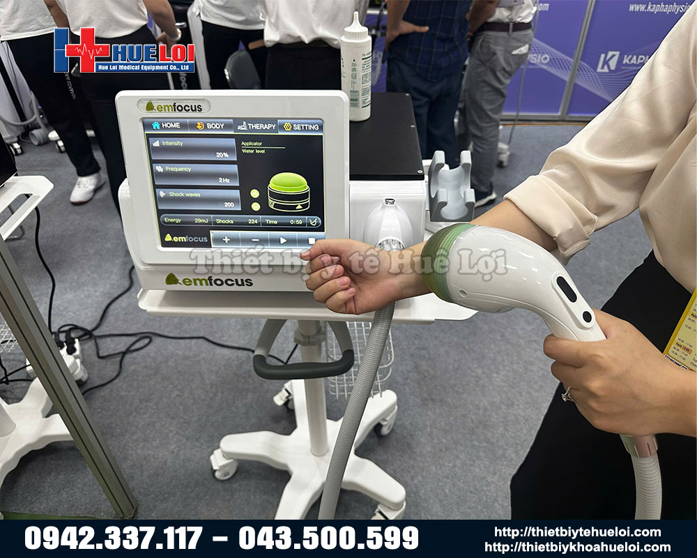 máy xung kích trị liệu bằng sóng hội tụ