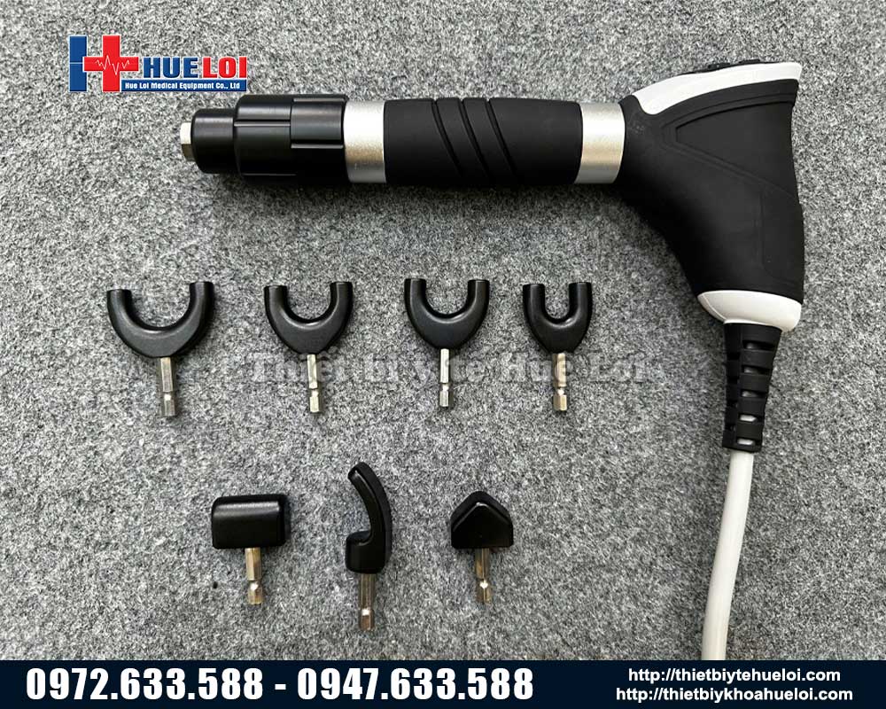 tay cầm và đầu điều trị máy xung kích
